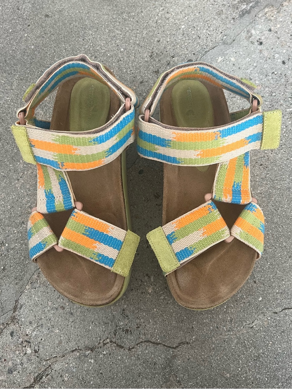 Intentionally Blank Zona Sandals - Picture 6 of 6